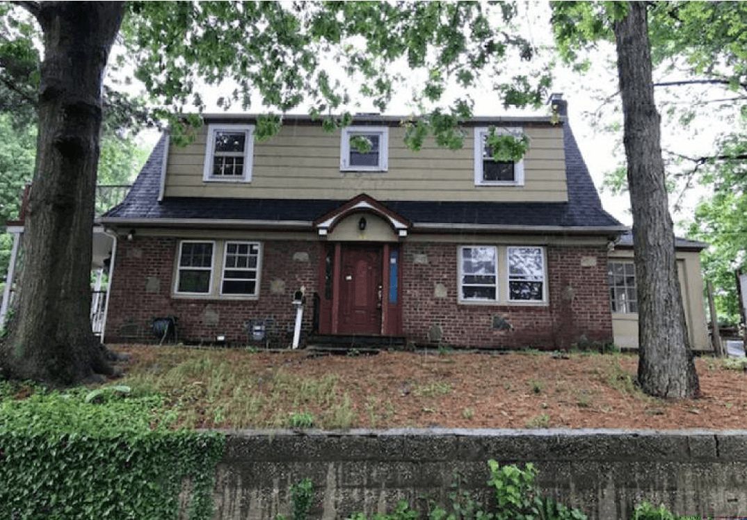 Huntington, NY - Huntington Ny 33 Fairmount Front