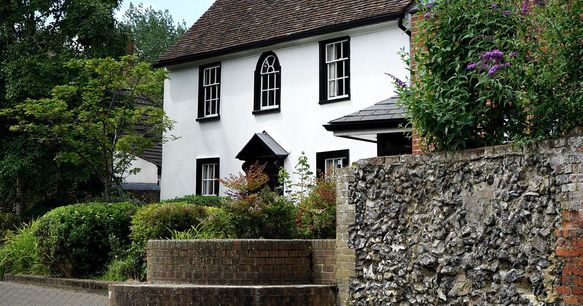 How to fix and flip a historic home