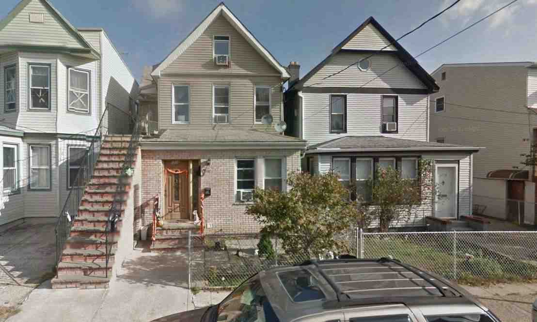 In North Bergen NJ - In North Bergen Nj Front 1 1 2