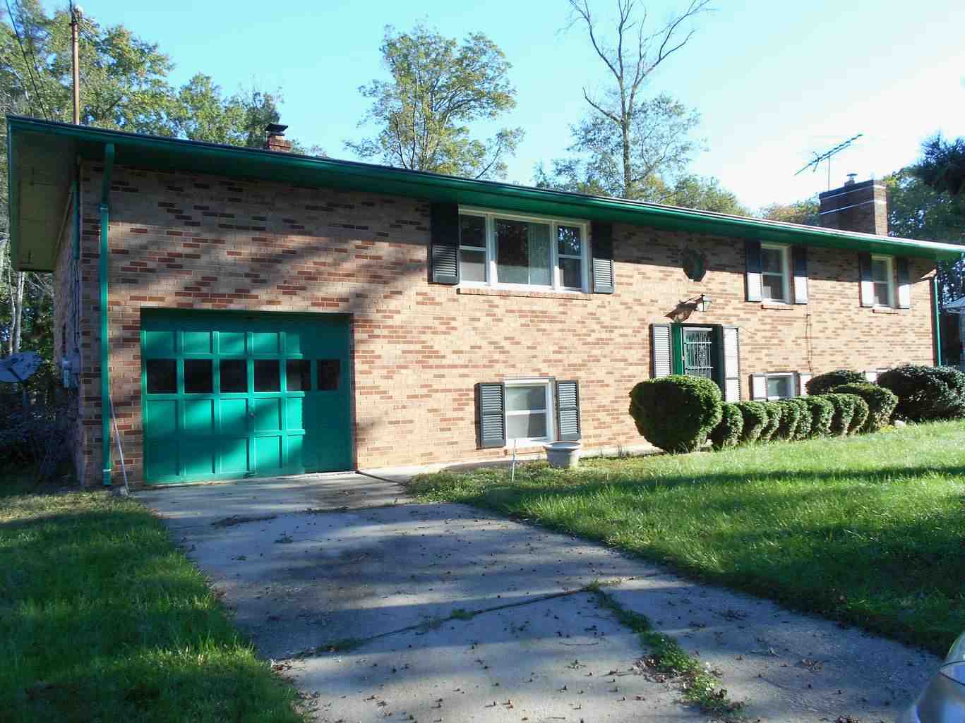 Brandywine MD - Front 1 1 36