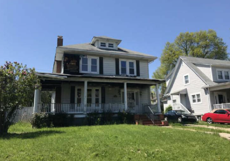 For  In Baltimore Maryland - Front 17