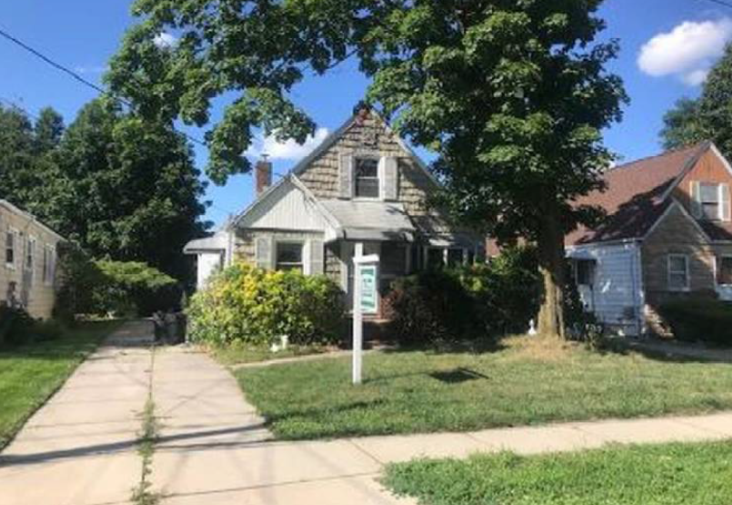 In Hempstead NY For - Front 2 1 5