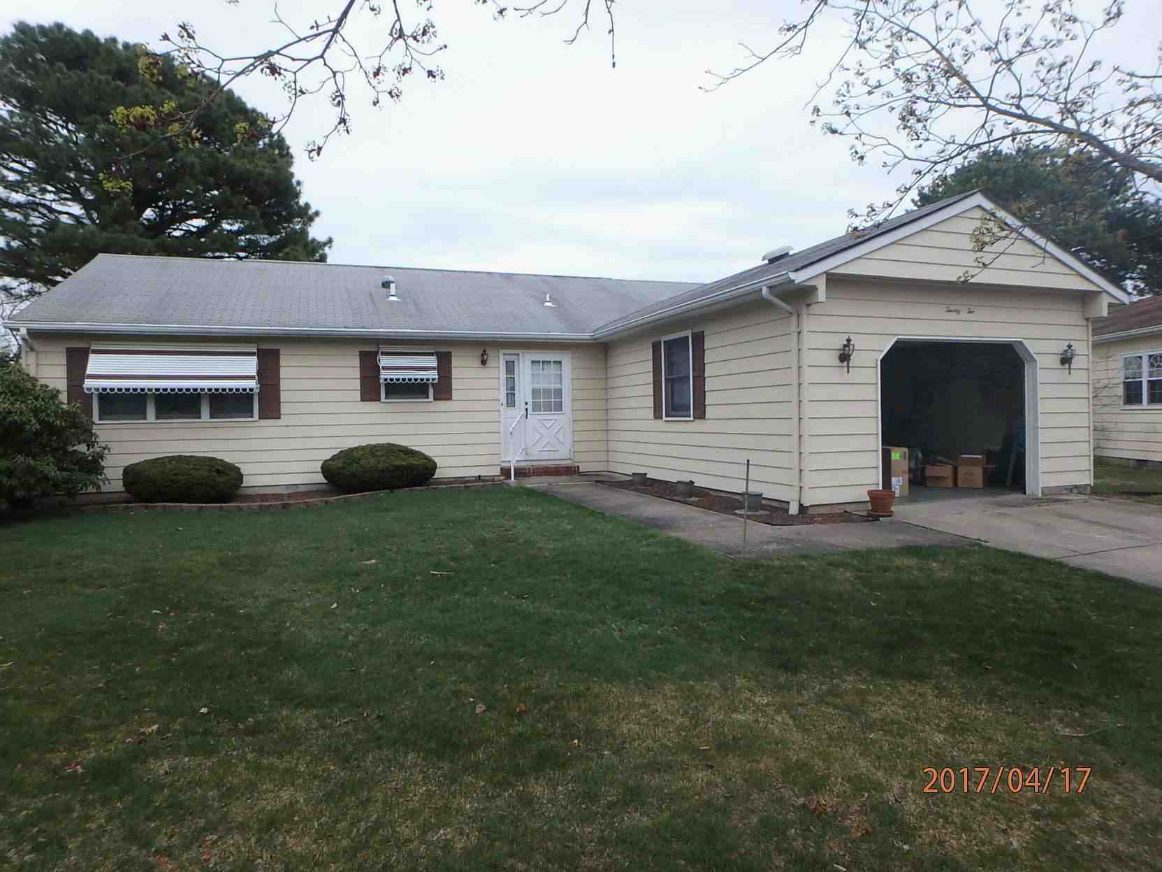 In Toms River NJ - In Toms River Nj Front 2 4