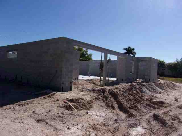 Cape Coral Florida - Rear 4 34